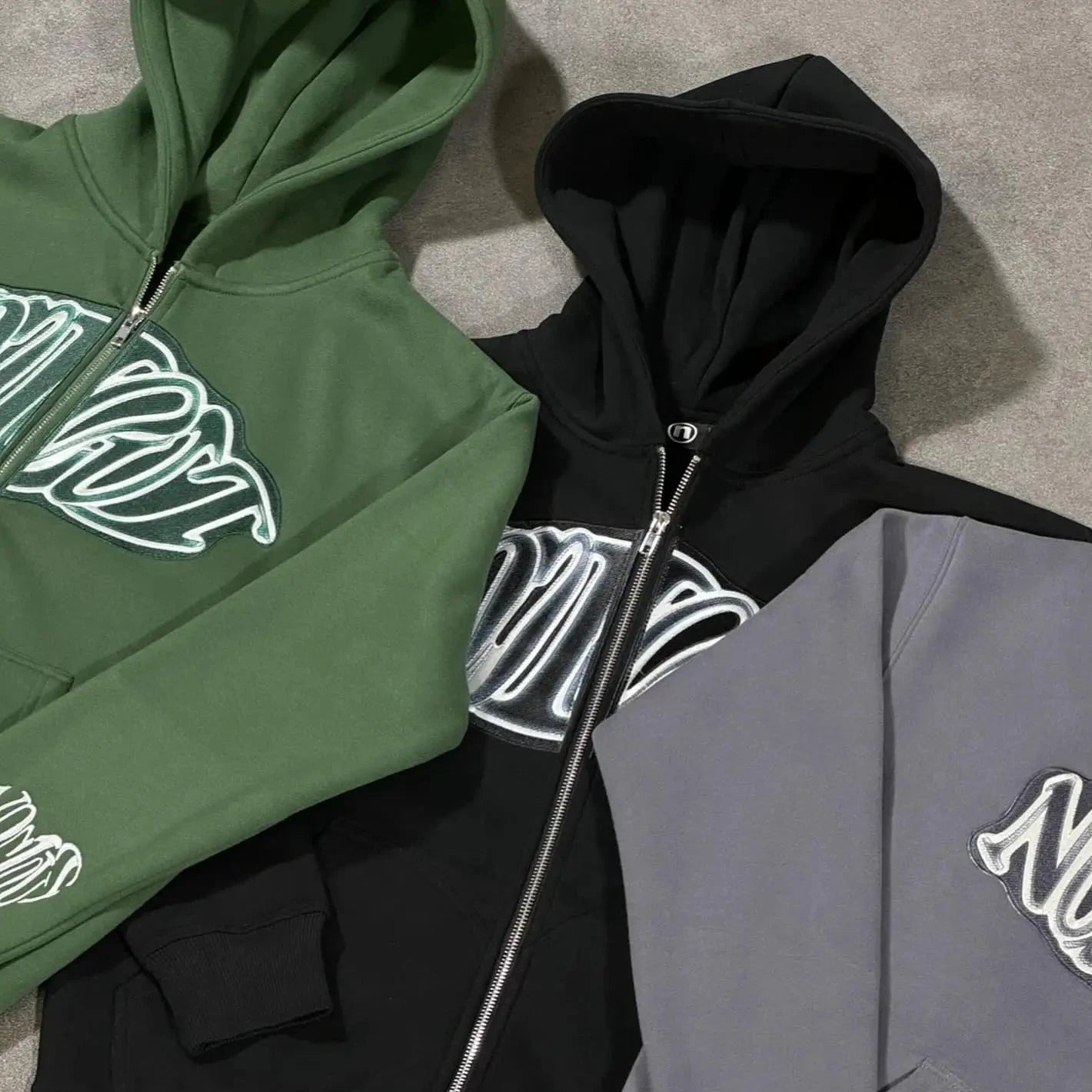 'Nine' Zip-up Hoodie